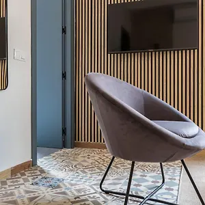 https://valentin-suites.1costadelsol.com