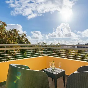https://art-deco-central-apartments-by-ourmadeira.madeira-islandshotels.com